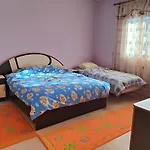 Tirana 2br With Veranda & Garden