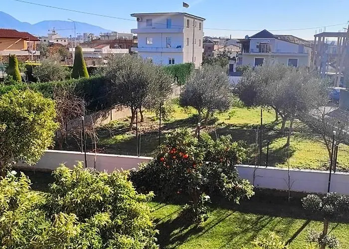 Great 2br Retreat For Families And Friends! Appartement Kamez